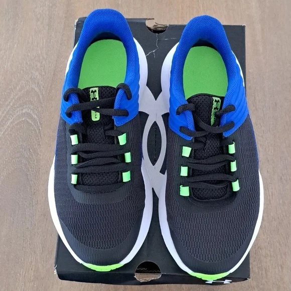 Under Armour Kids' Outhustle 2 Shoes - Color: Black/Blue/Green - Size: 3.5Y - Picture 2 of 9